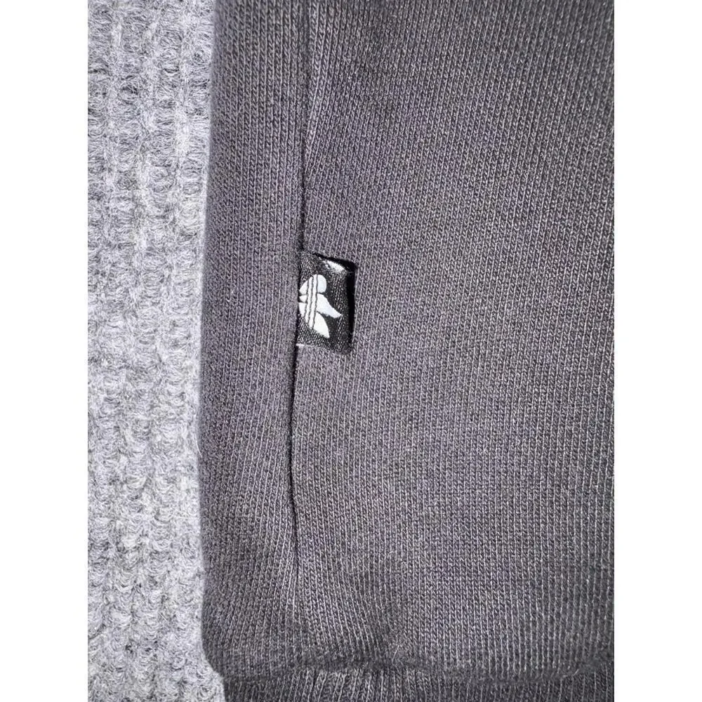 Adidas Sweatshirt Adult XL Gray Black Trefoil Logo Fleece Crewneck Streetwear - Picture 7 of 11